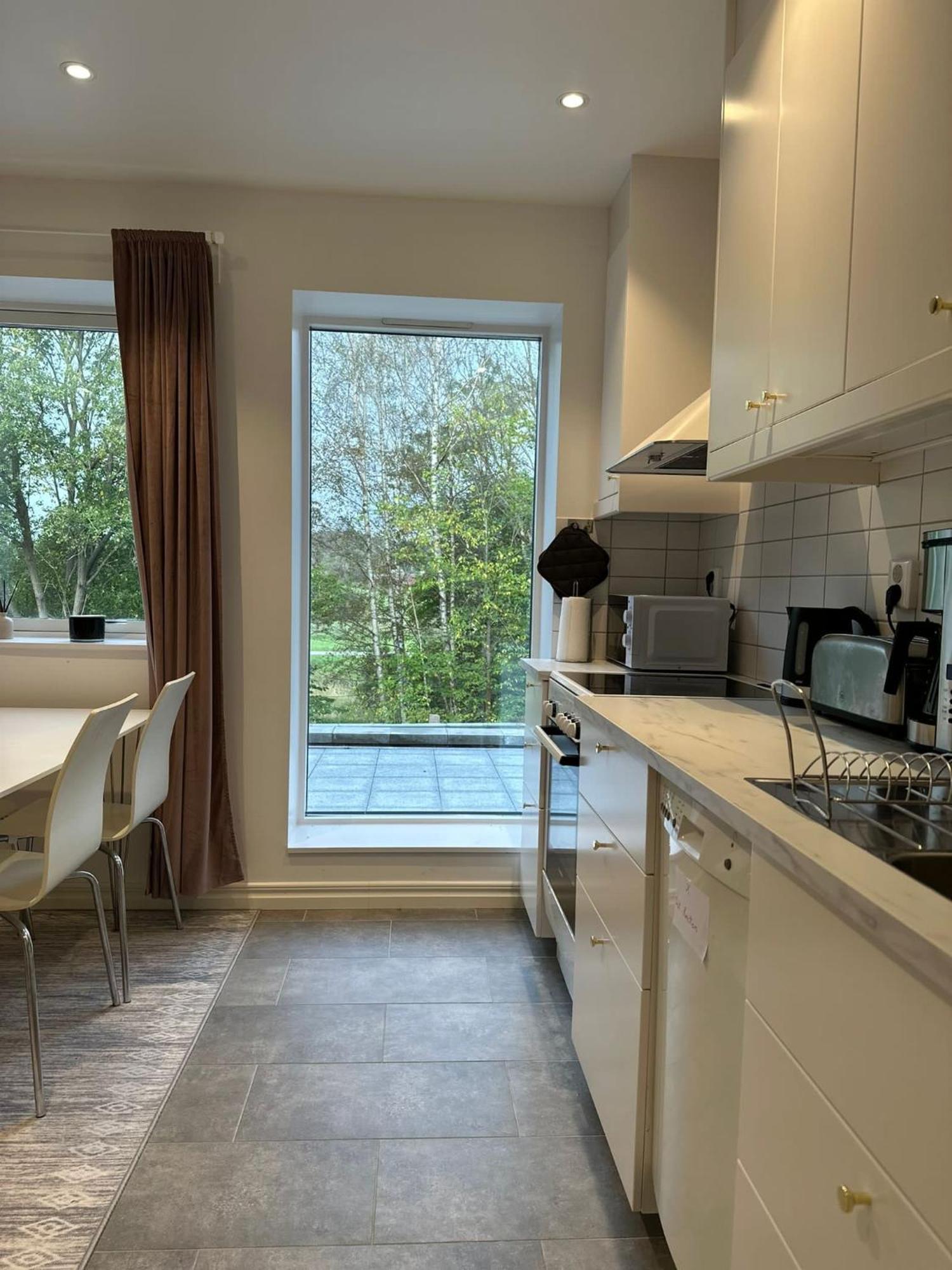 Nice New Apartment กอเทนเบิร์ก ภายนอก รูปภาพ